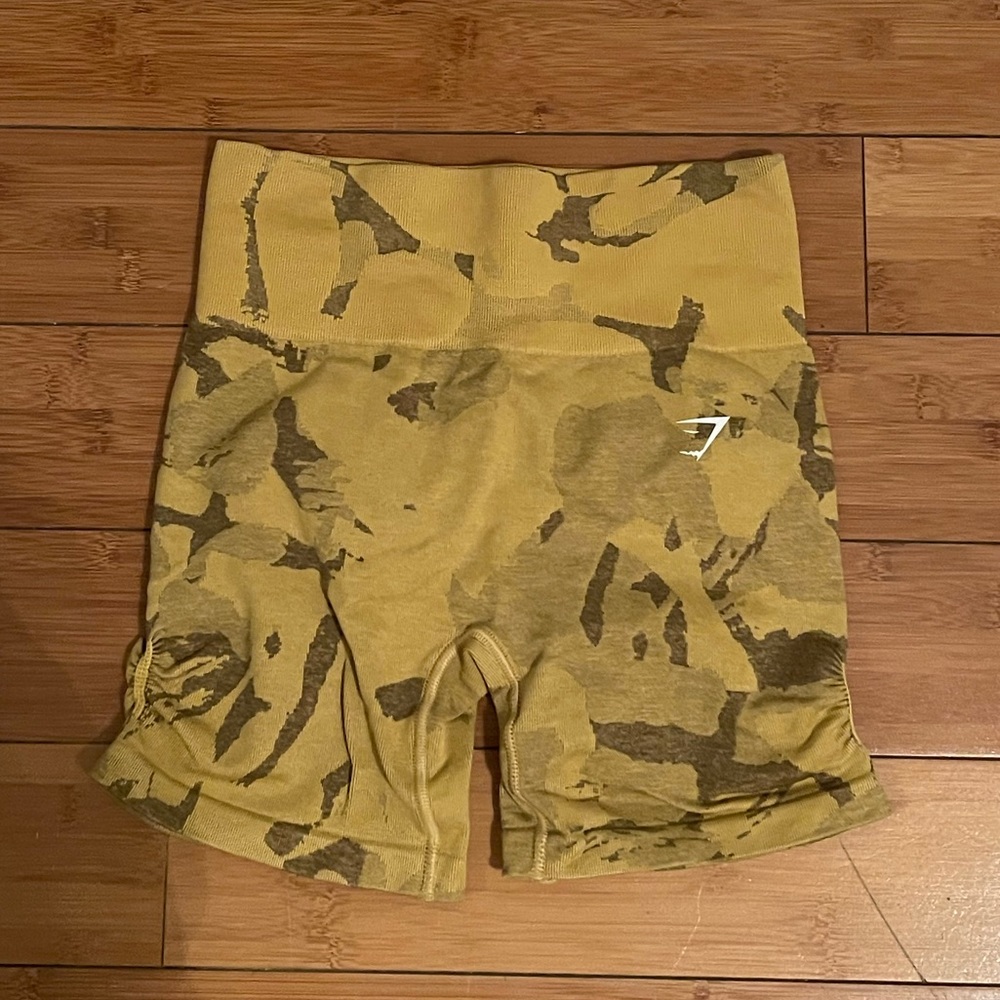 Gymshark camo shorts